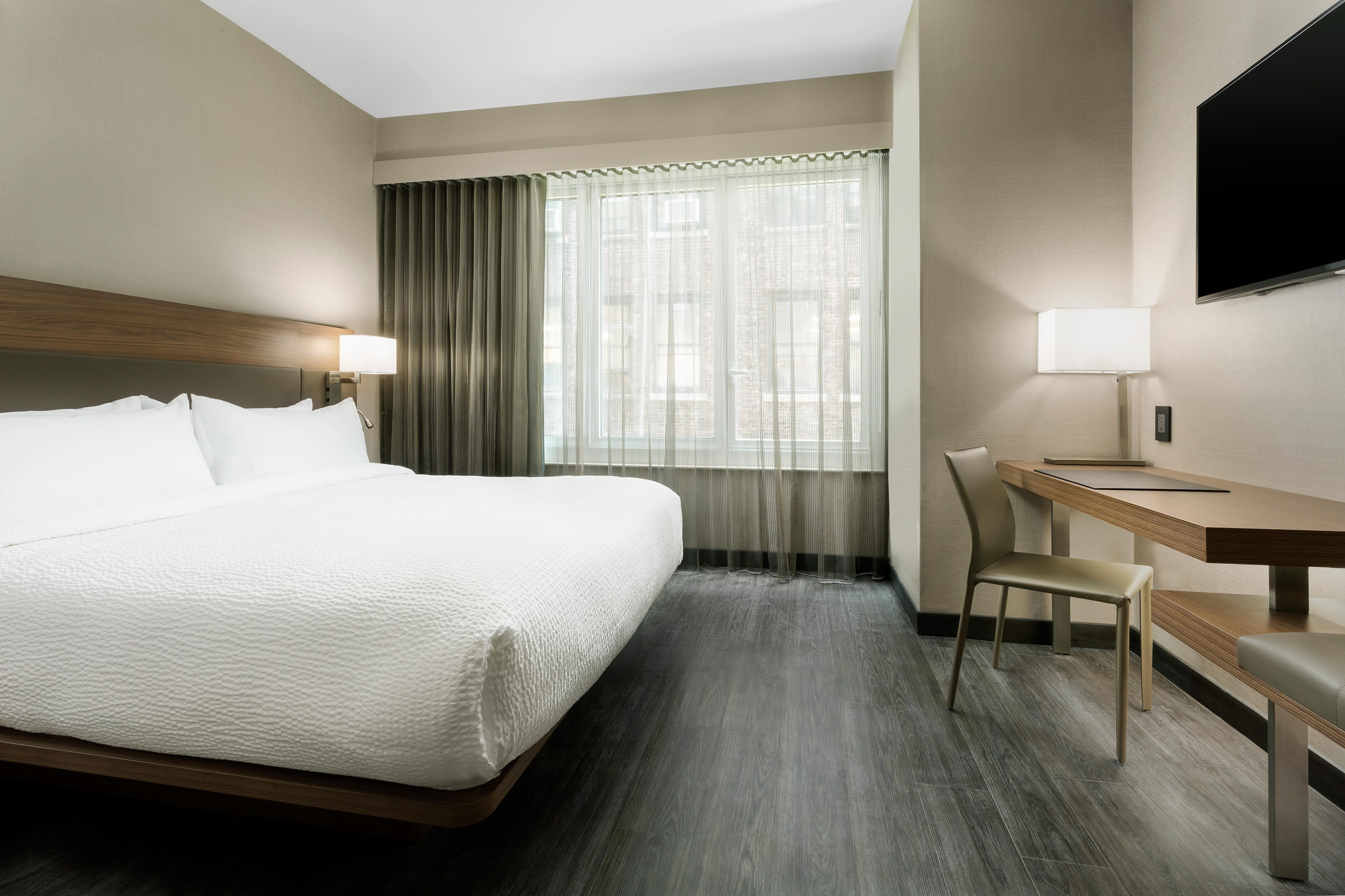 Ac Hotel By Marriott New York Times Square Zewnętrze zdjęcie