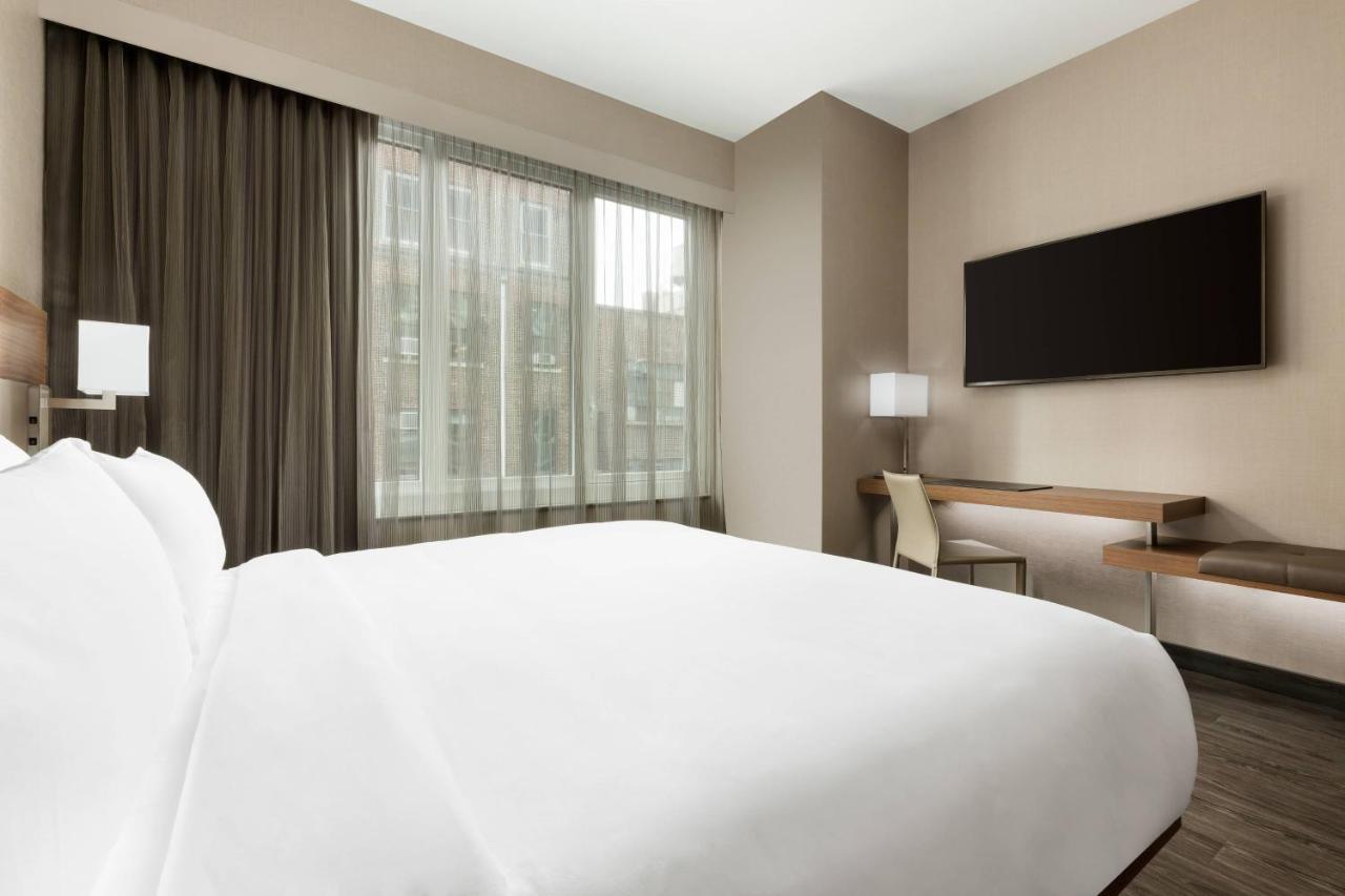 Ac Hotel By Marriott New York Times Square Zewnętrze zdjęcie